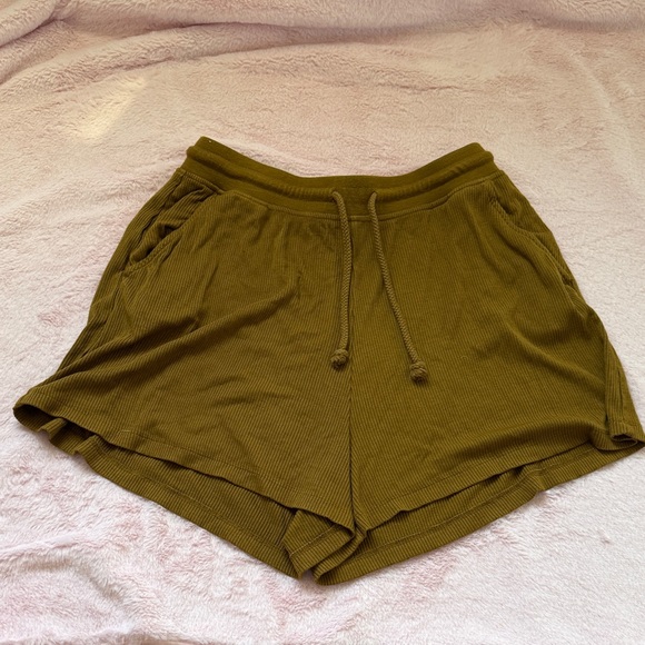 Lou & Grey Pants - Lou & Grey Shorts ** Bundle 5+ items and name your offer!!! 💖💞